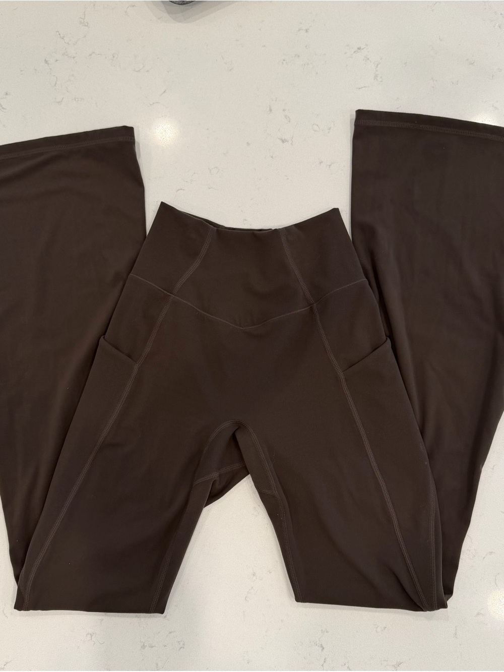 BuffBunny Contour Pocket Flared Leggings